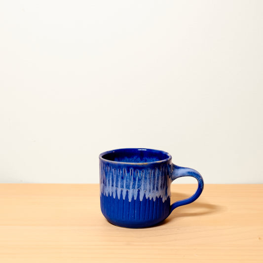 Blue Drip Mug (formed handle)