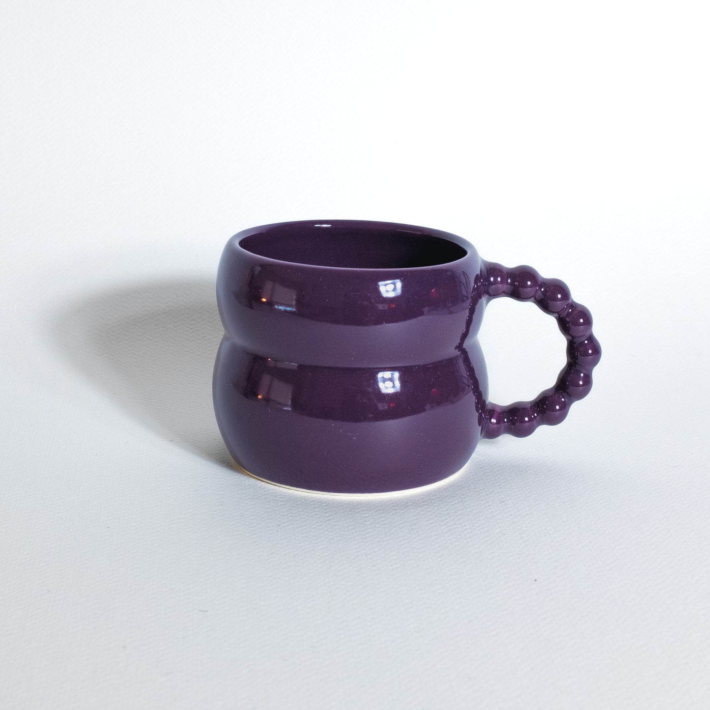 Mug with pearl handle No. 3