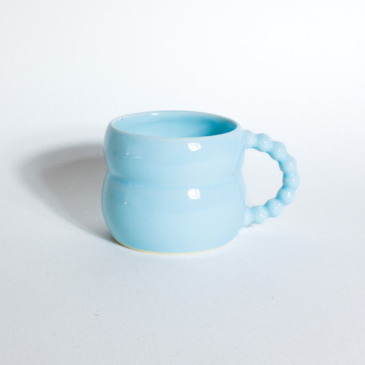 Mug with pearl handle No. 6